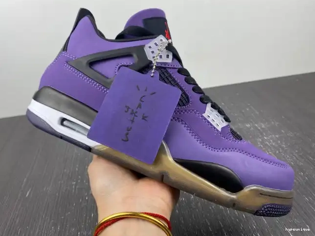 HYPE Jordan Travis (Friends LN4 4 Scott Retro Family) Purple and 766296 0605